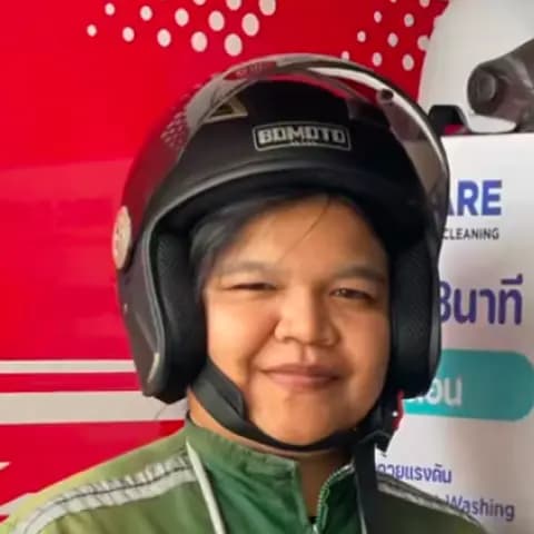 คุณปิ่น ไรเดอร์ ผู้ใช้งานตู้อบหมวกกันน็อค NocCare
