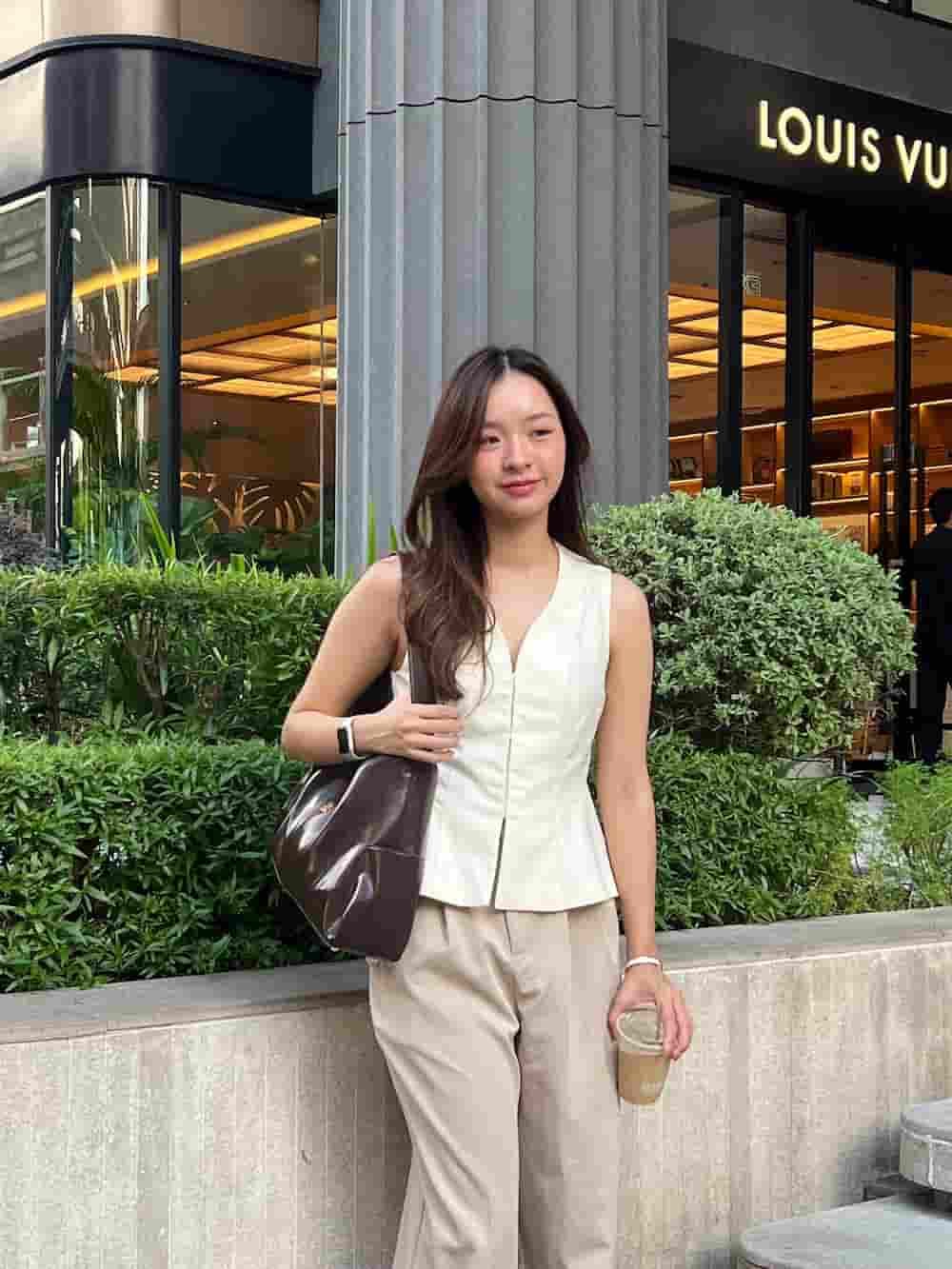 คุณรวีภรณ์ นักแฟรนไชส์ตู้อบหมวกกันน็อค NocCare